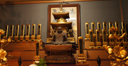 釈尊御真骨宝塔画像